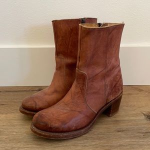 FRYE boot